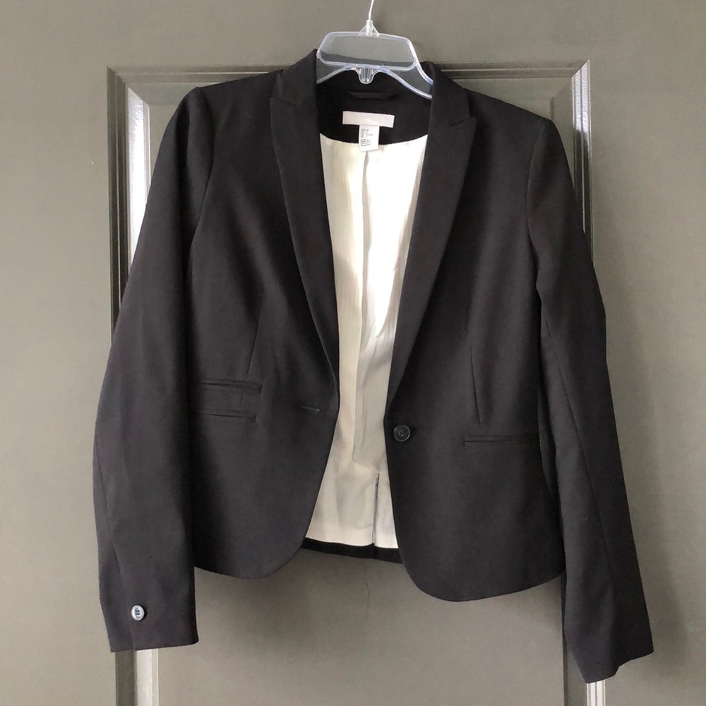 Black H&M Blazer, size 6